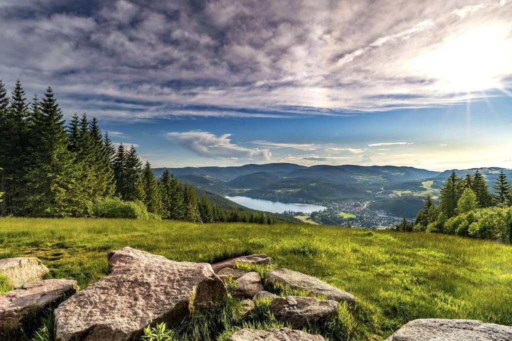 Ferienwohnung Lotti + Hochschwarzwald Card Titisee-Neustadt Exterior photo